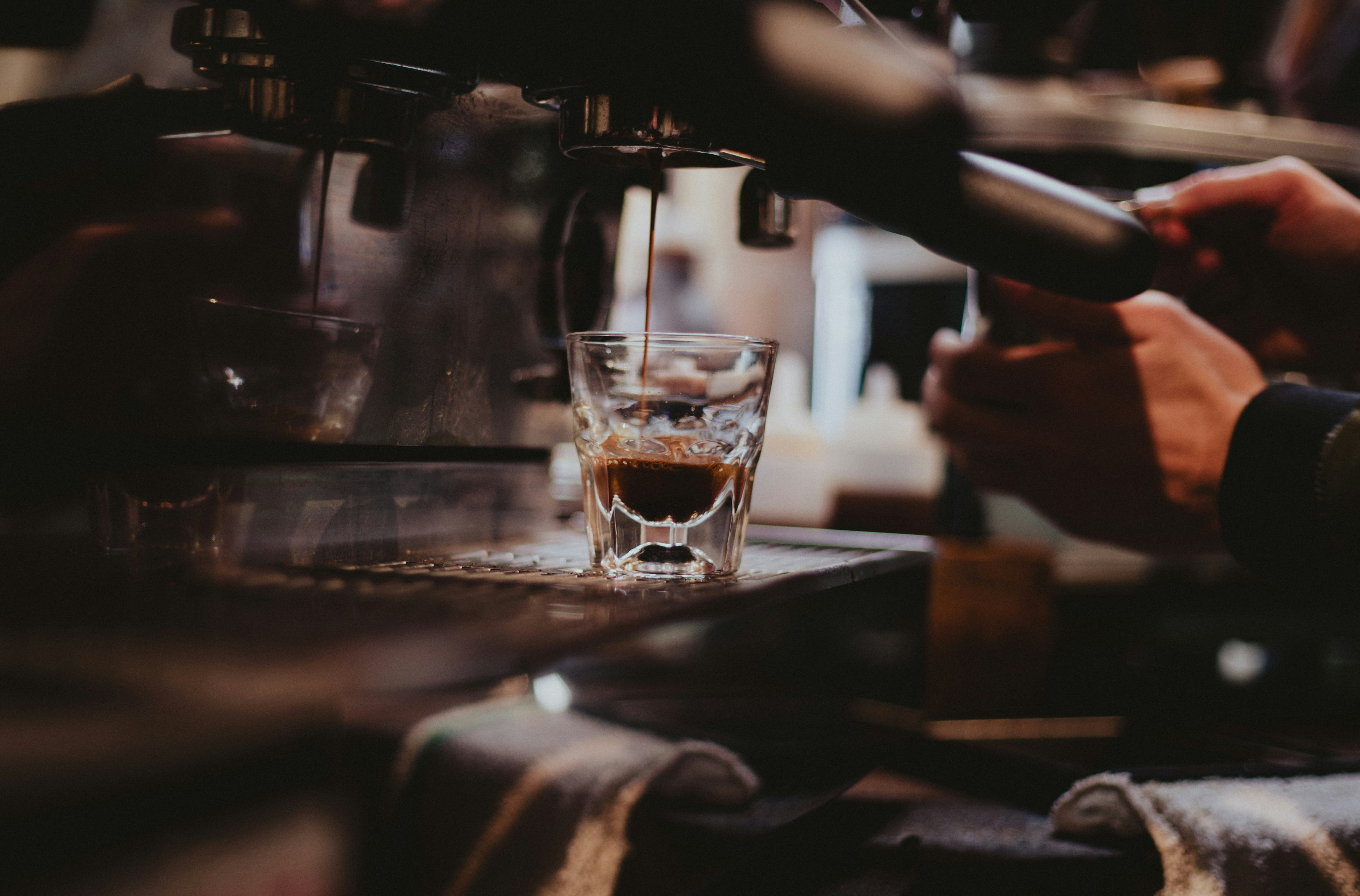 Comment Choisir sa Machine à Café : Guide Complet pour les Amateurs de Café